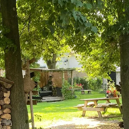 Hofstede Klein Rozendaal, Tuinhuis